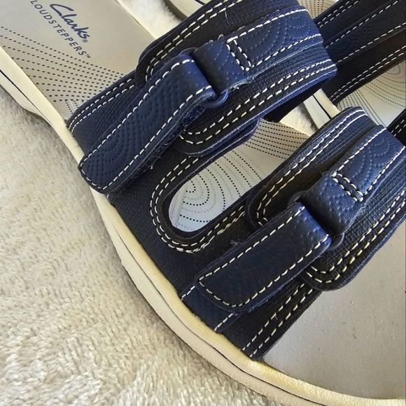 Cloudsteppers by Clarks womens size 8. NWT with box - Picture 6 of 9